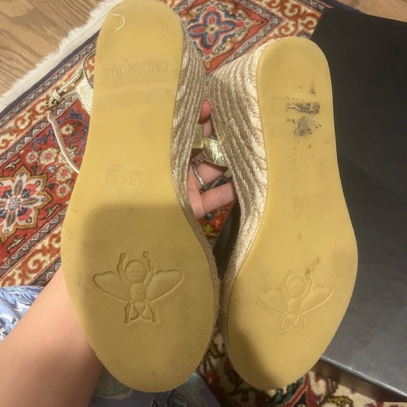 Gucci Gold Women's Sandals - Picture 2 of 7